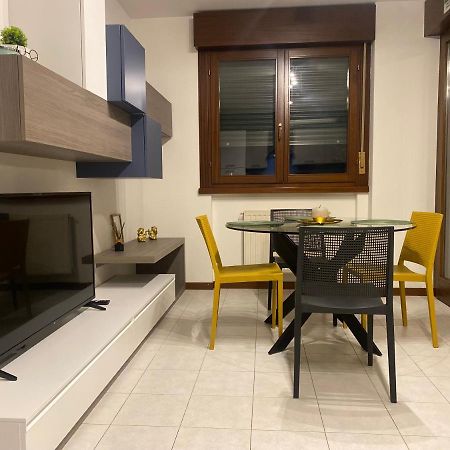 Apartament Il Principio - Zona Fiera E Policlinico Pordenone Zewnętrze zdjęcie